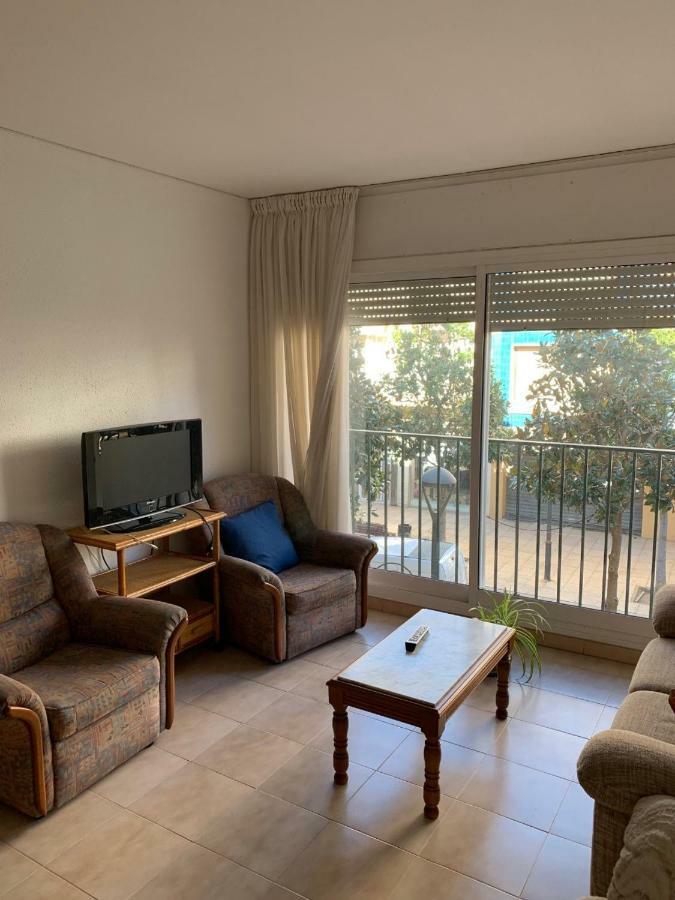 Апартаменты Apartamento Cambrilsfornia Экстерьер фото